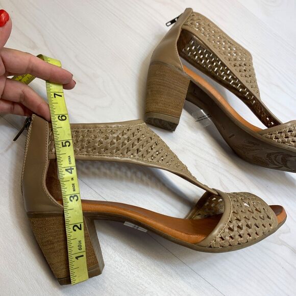 Sundance Demeter Hillside Woven Leather Heeled Sandals Taupe Women's 12/42 - Picture 9 of 9